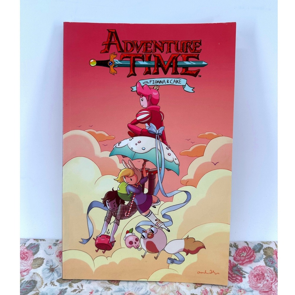 Adventure Time with Fionna and Cake Graphic Novel Natasha Allegri Kaboom 2013